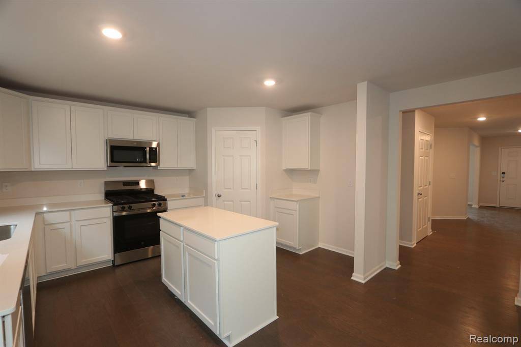 Grand Blanc Twp, MI 48439,4328 Oak Street