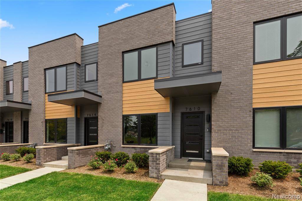Detroit, MI 48206,7614 Kipling 15