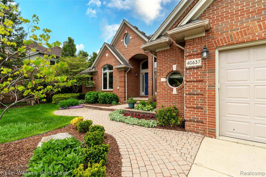 Sterling Heights, MI 48310,40637 Riverbend Drive