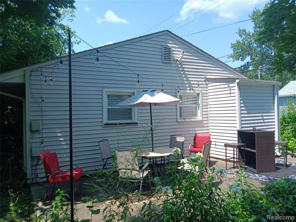 Ferndale, MI 48220,3246 Harris Street