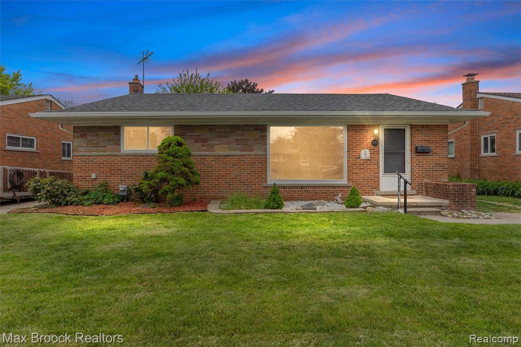 Madison Heights, MI 48071,1751 Chaucer Avenue