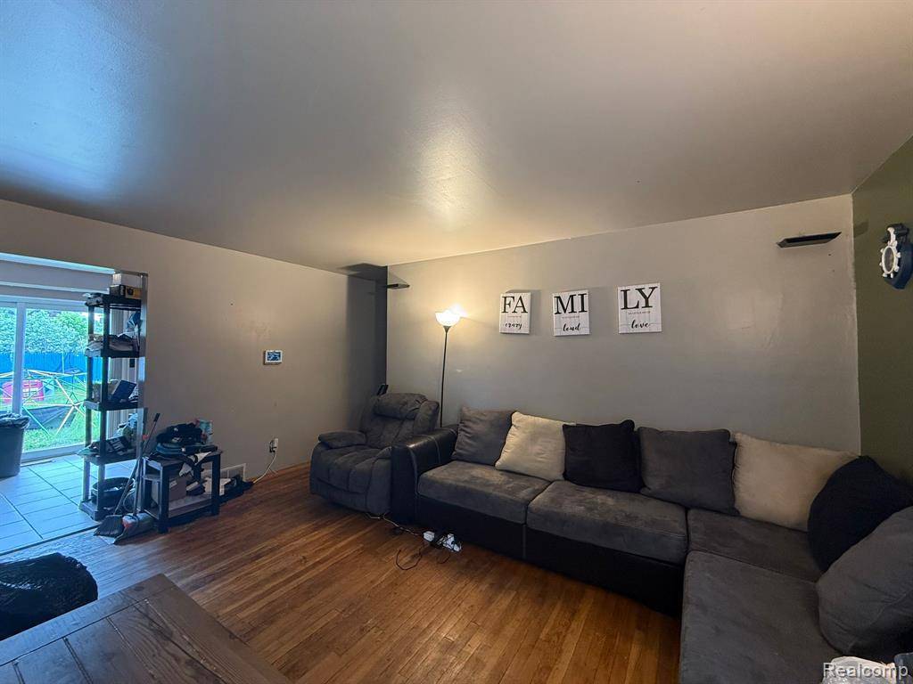Warren, MI 48089,13420 Couwlier Avenue