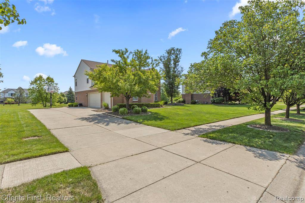 Canton Twp, MI 48188,379 Springfield Drive