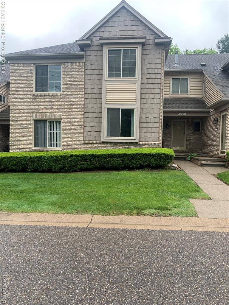 Milford Twp, MI 48381,758 S Milford Road