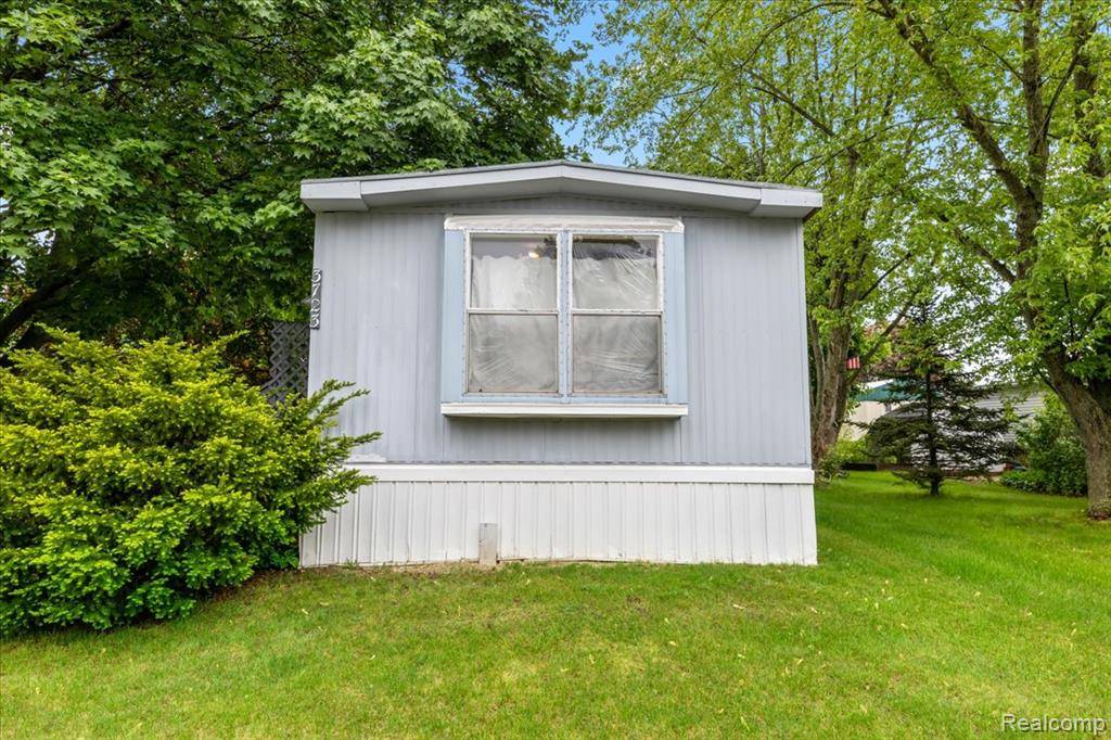 Village Of Clarkston, MI 48348,3723 Pinoak Street