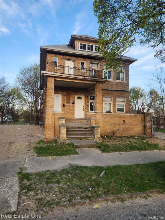 Detroit, MI 48213,8450 Maxwell Street