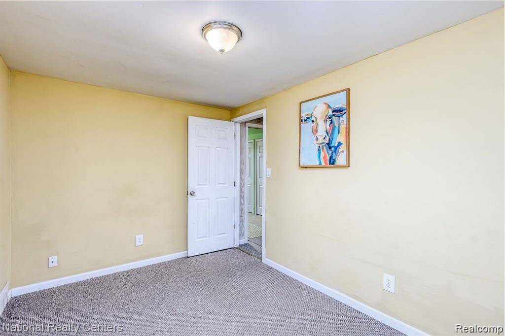 Southfield, MI 48076,29249 Everett Street