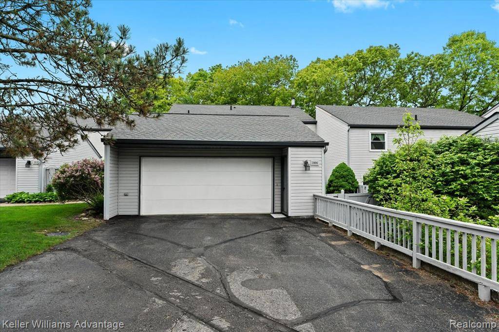 Genoa Twp, MI 48114,2806 Breckenridge Drive