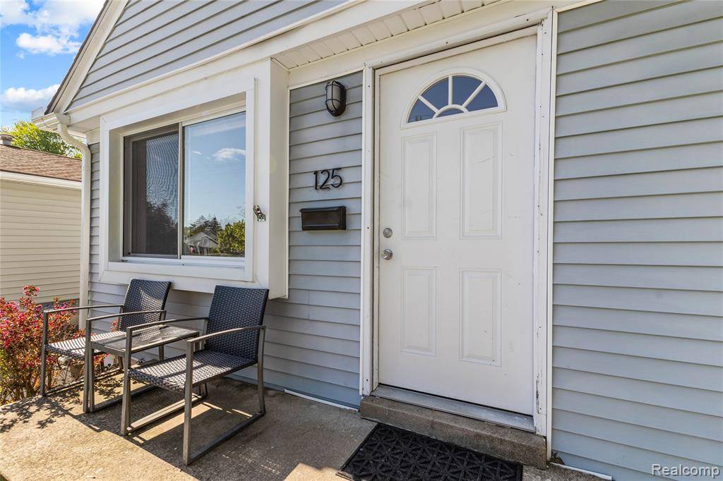 Clawson, MI 48017,125 Tecumseh Street