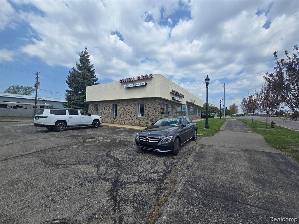 Auburn Hills, MI 48326,1989 N Opdyke Road A