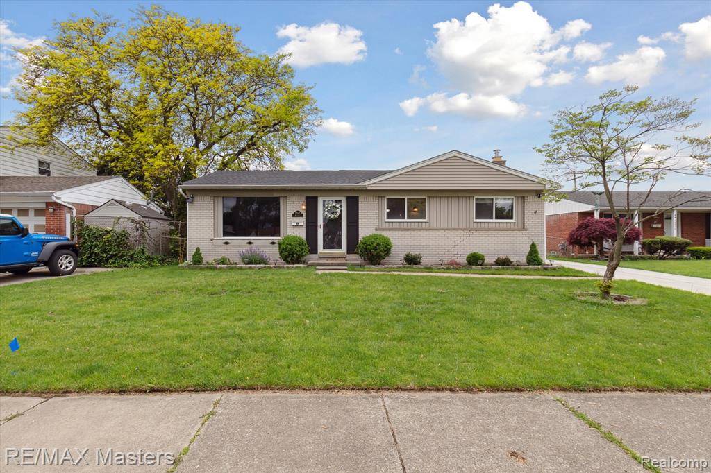 Southgate, MI 48195,13542 Mulberry Street