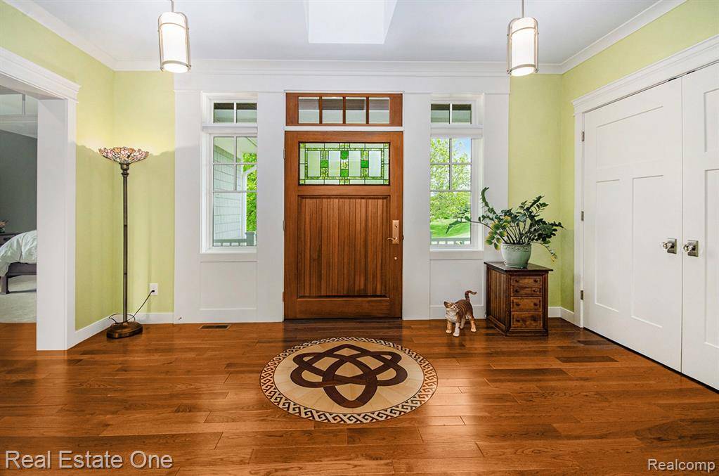 Milford Vlg, MI 48381,575 Tracy Lane