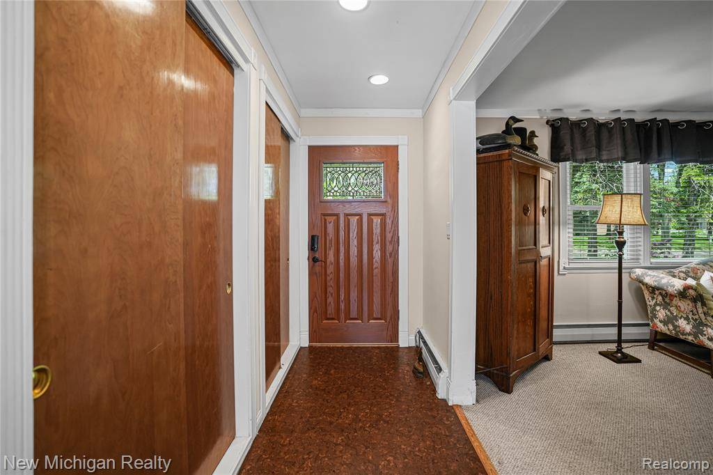 Frankenmuth, MI 48734,1 Sunburst Court