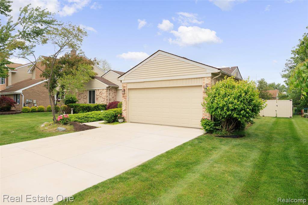 Canton Twp, MI 48187,1194 Paddington Road