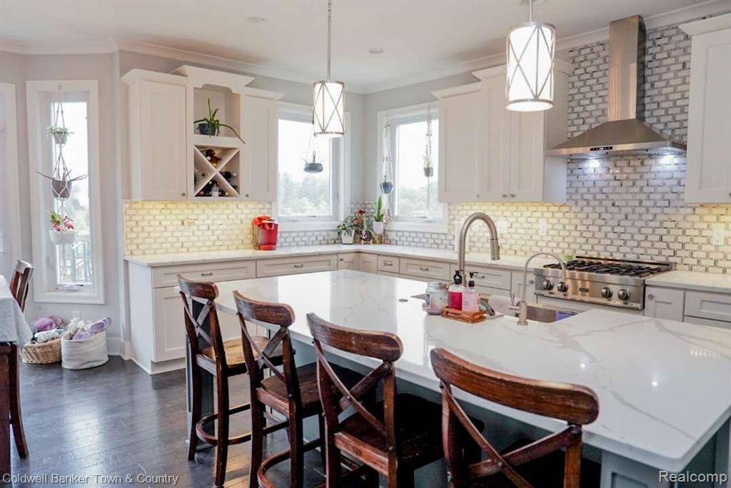 Brighton, MI 48114,329 Baintree Boulevard