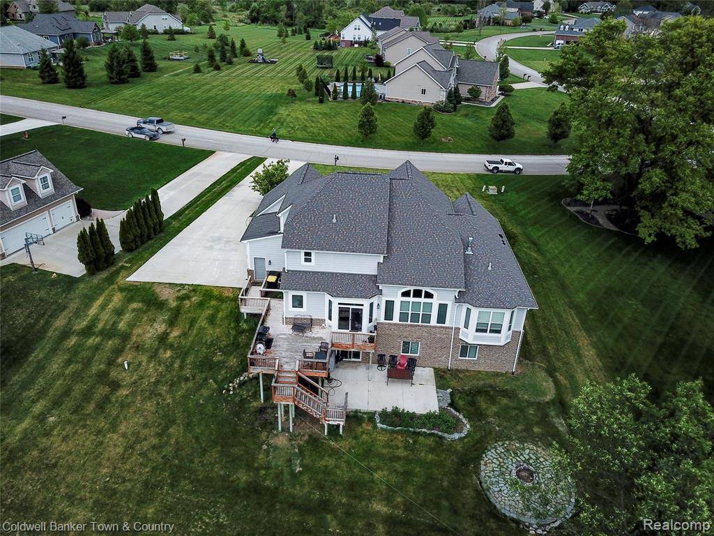 Brighton, MI 48114,329 Baintree Boulevard