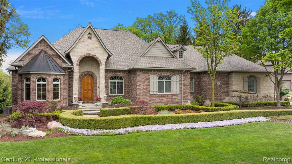 Oxford Twp, MI 48371,1181 Iroquois Trail