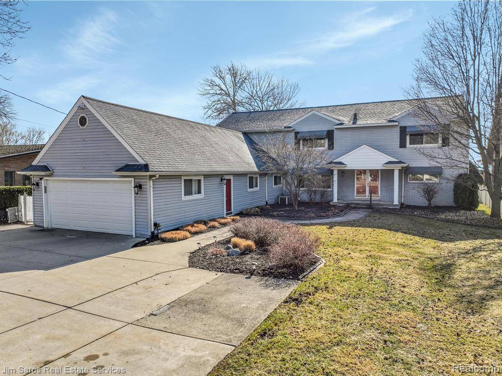 St. Clair Shores, MI 48082,32830 JEFFERSON Avenue