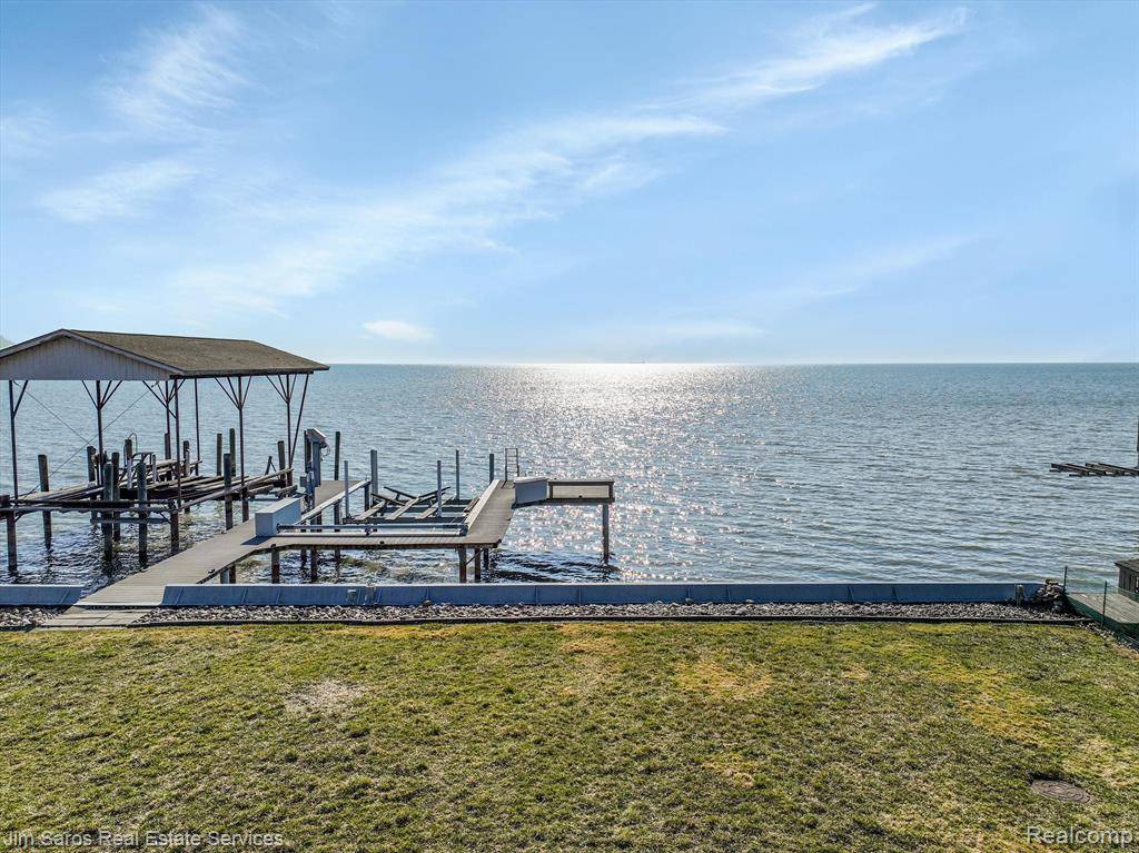 St. Clair Shores, MI 48082,32830 JEFFERSON Avenue
