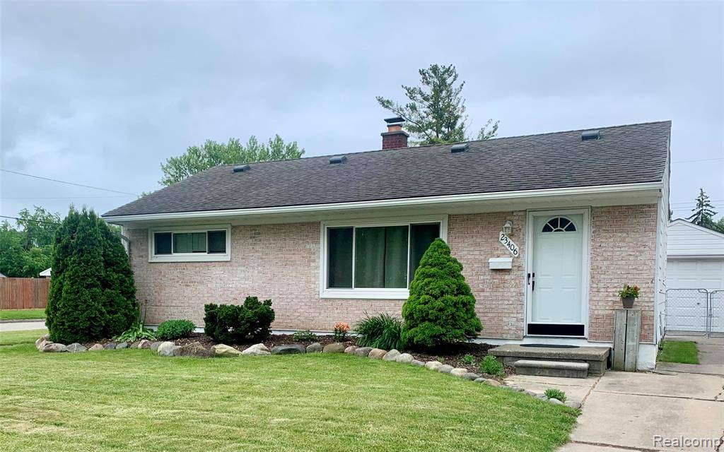 St. Clair Shores, MI 48082,23406 Glenbrook Street