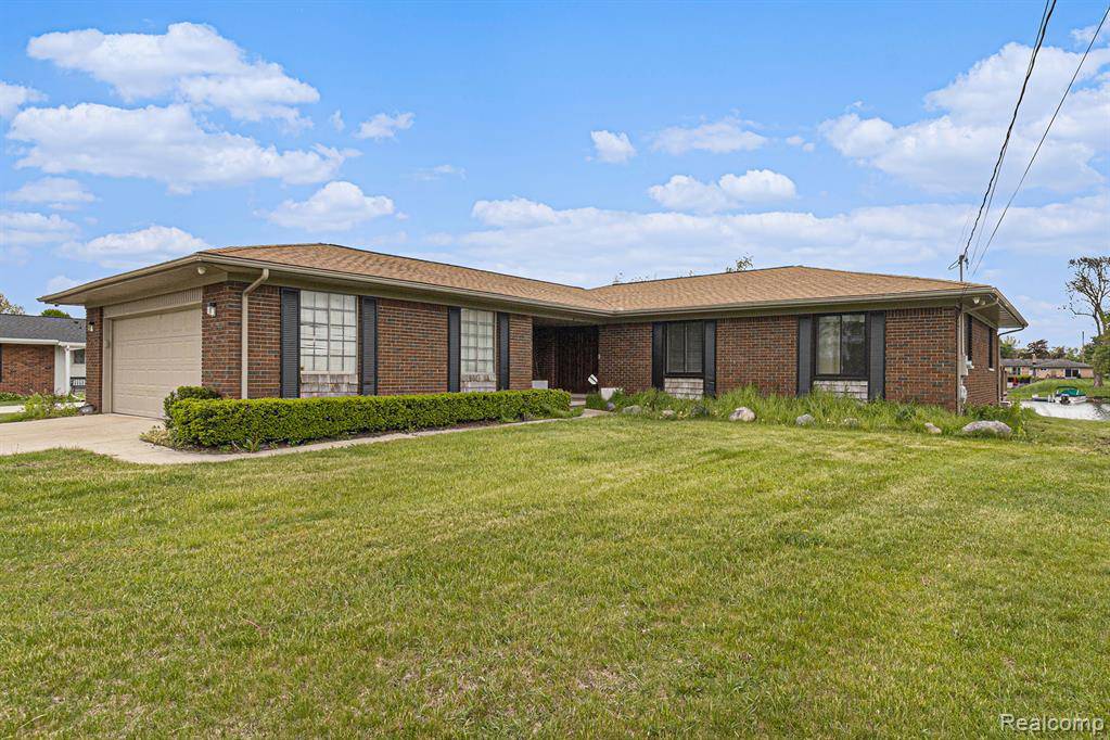 White Lake Twp, MI 48386,687 Sunnybeach Drive