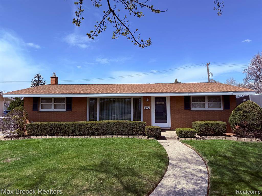 Madison Heights, MI 48071,1536 W 13 Mile Road