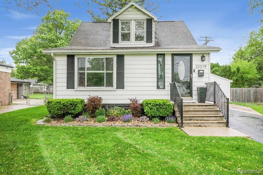 St. Clair Shores, MI 48082,22319 Violet Street