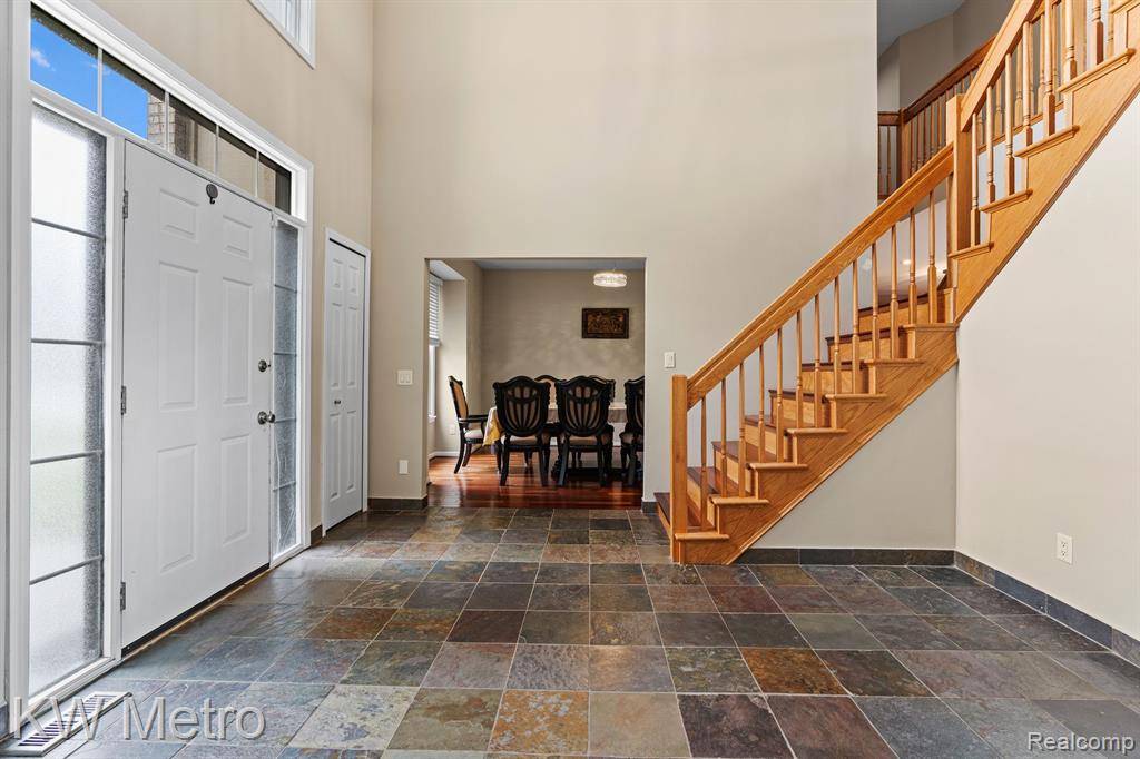 White Lake Twp, MI 48386,9025 HURON BLUFFS Drive