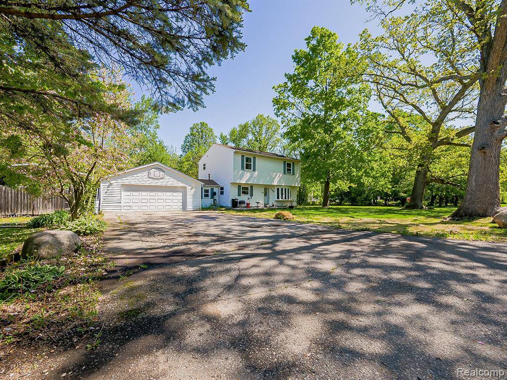 Rochester Hills, MI 48309,1468 Ruby Avenue