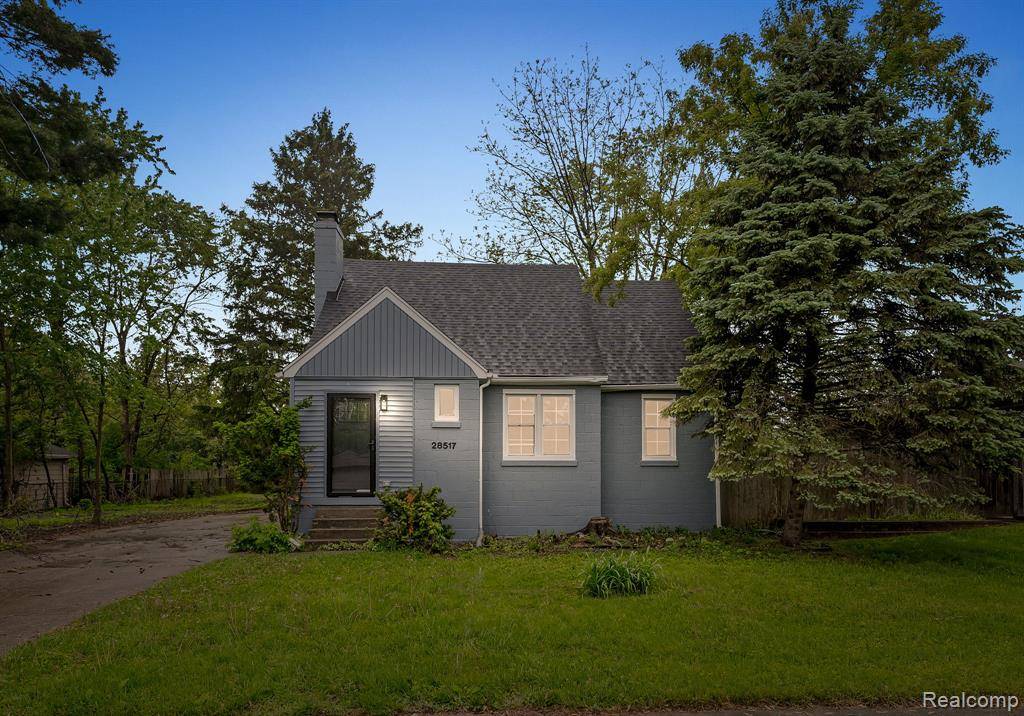 Southfield, MI 48076,28517 Aberdeen Street