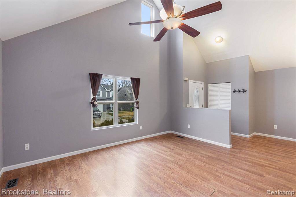 New Haven Vlg, MI 48048,32272 Haverhill Street