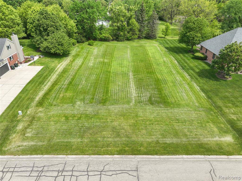 Lake Orion Vlg, MI 48359,767 W Ridge Court
