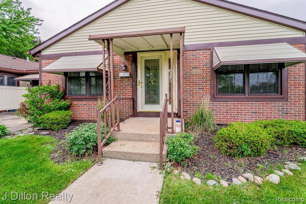 Plymouth, MI 48170,40807 Newport Drive