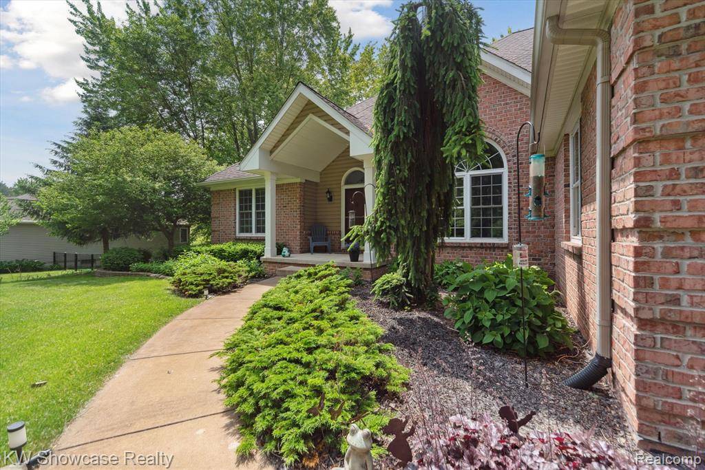 Argentine Twp, MI 48451,9120 PINEVIEW LAKE Drive