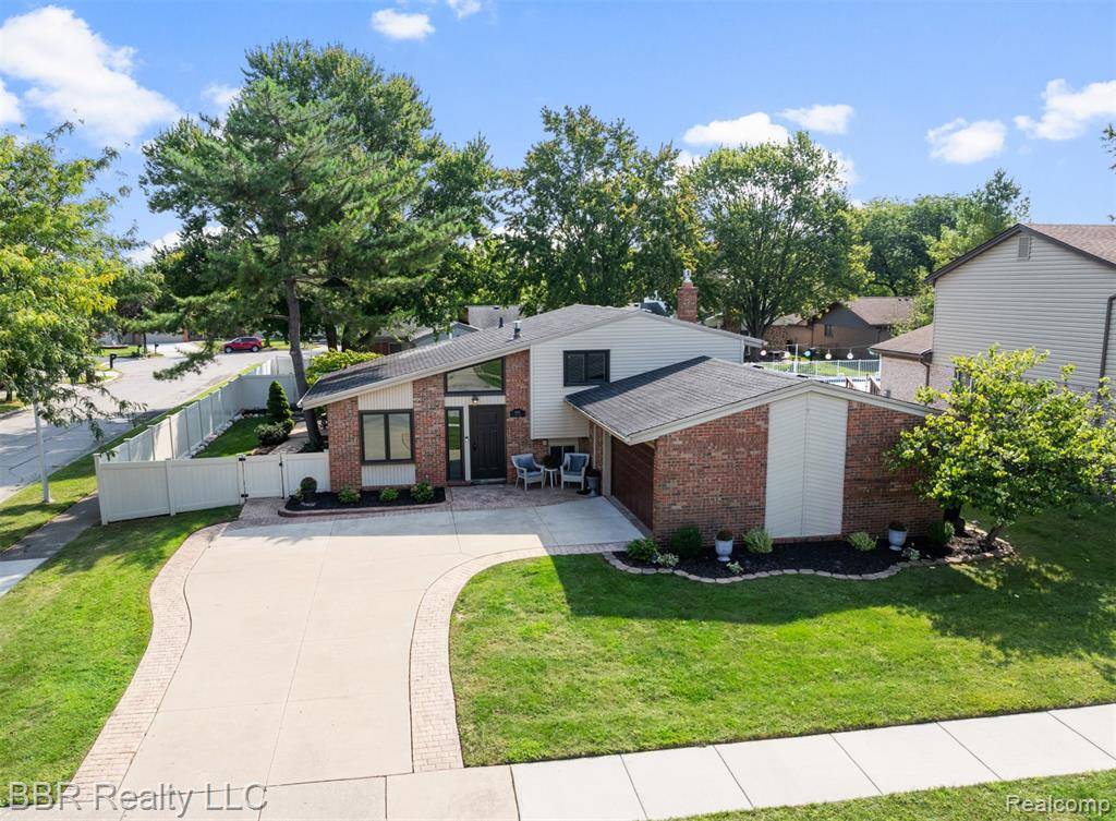 Trenton, MI 48183,4645 Forest Lane