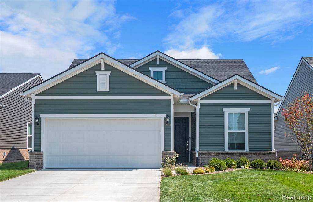 Milford Twp, MI 48381,1983 Marigold Way