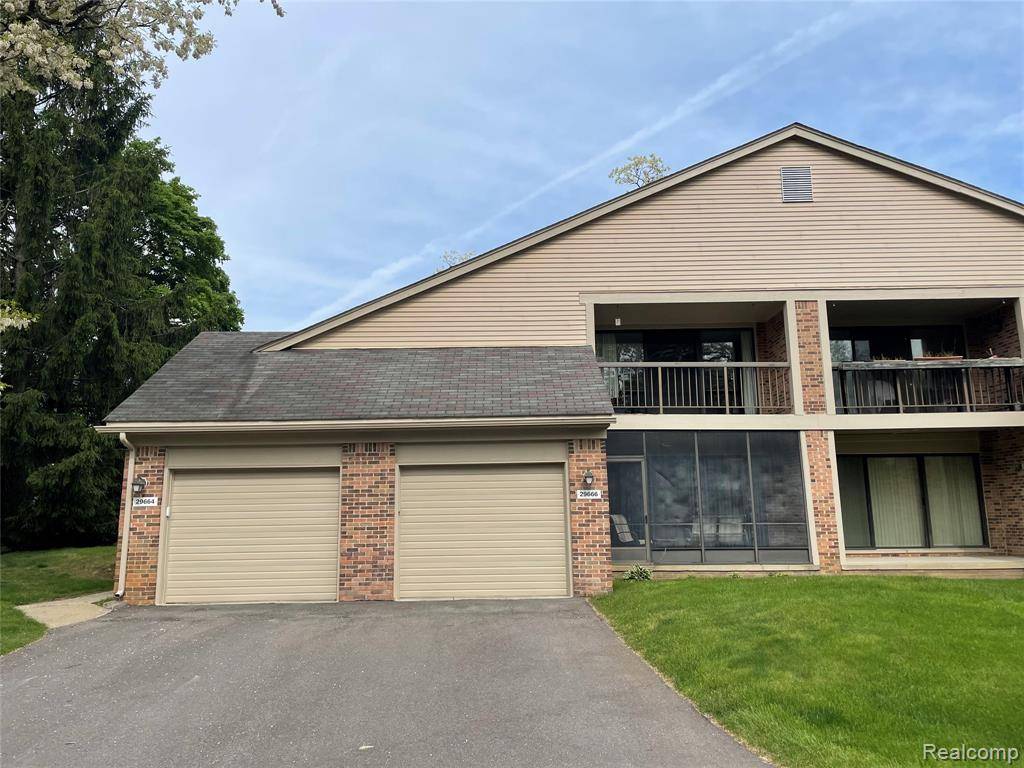Farmington, MI 48331,29664 Pine Ridge Circle