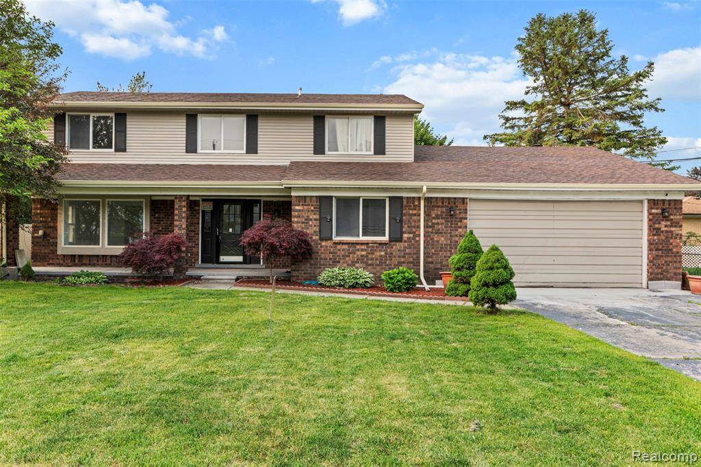 Sterling Heights, MI 48310,5420 Southlawn Drive