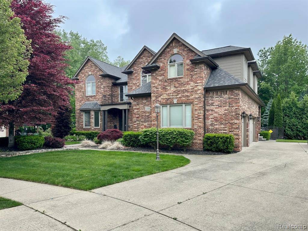 Shelby Twp, MI 48315,52006 Finch Court