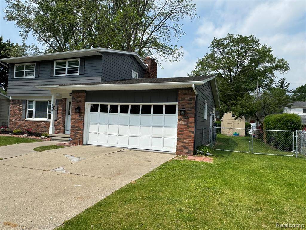 Marysville, MI 48040,958 Virginia Avenue