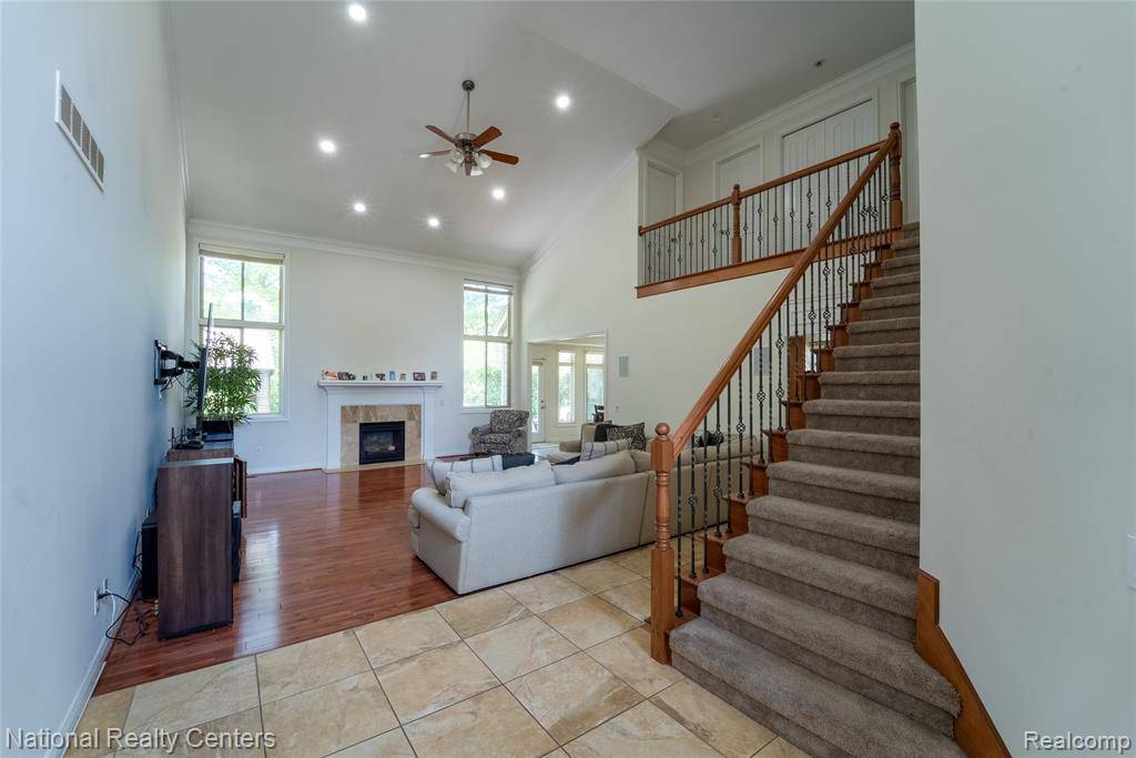 Shelby Twp, MI 48315,54959 Glen Oaks Drive