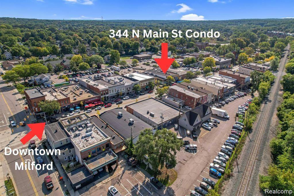 Milford Vlg, MI 48381,344 N Main Street 400