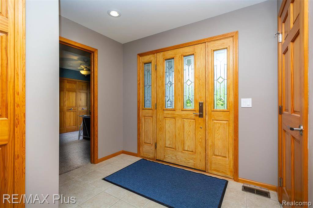 Lapeer, MI 48446,353 Golfside Drive
