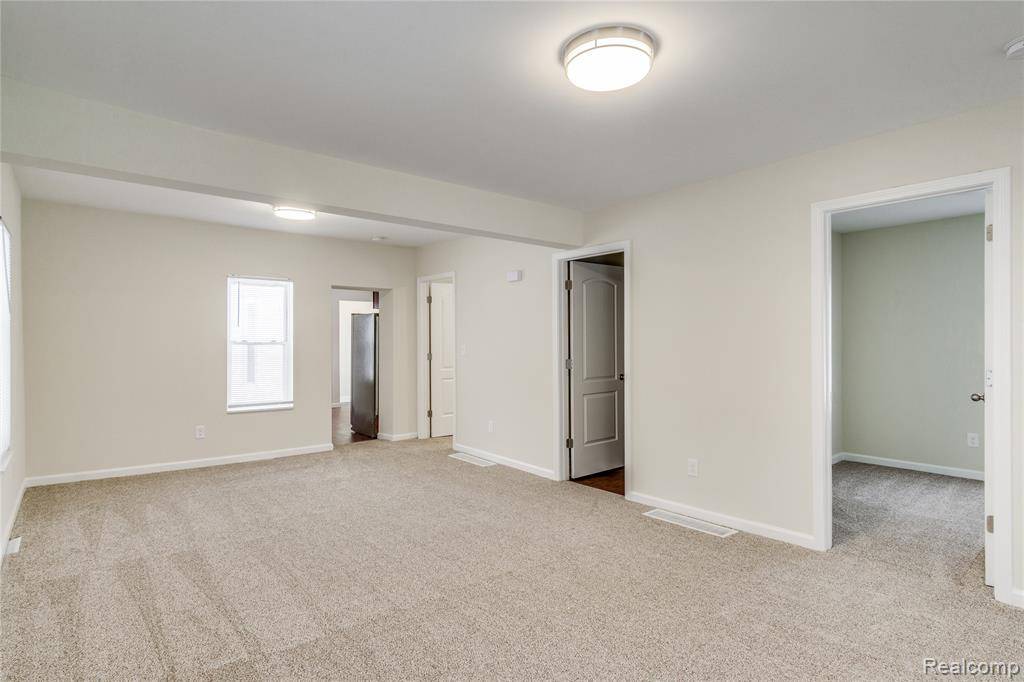 Commerce Twp, MI 48390,2365 WELCH RD