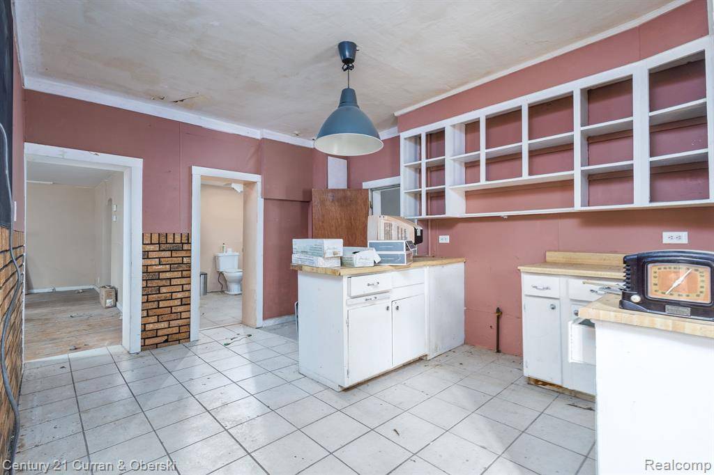 Huron Twp, MI 48164,23370 BLAZER
