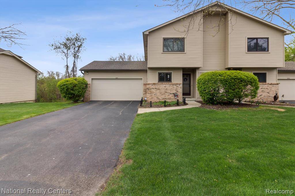 Waterford Twp, MI 48328,4921 Rivercrest Drive