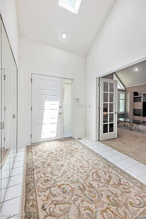West Bloomfield Twp, MI 48323,5299 Pond Bluff Drive
