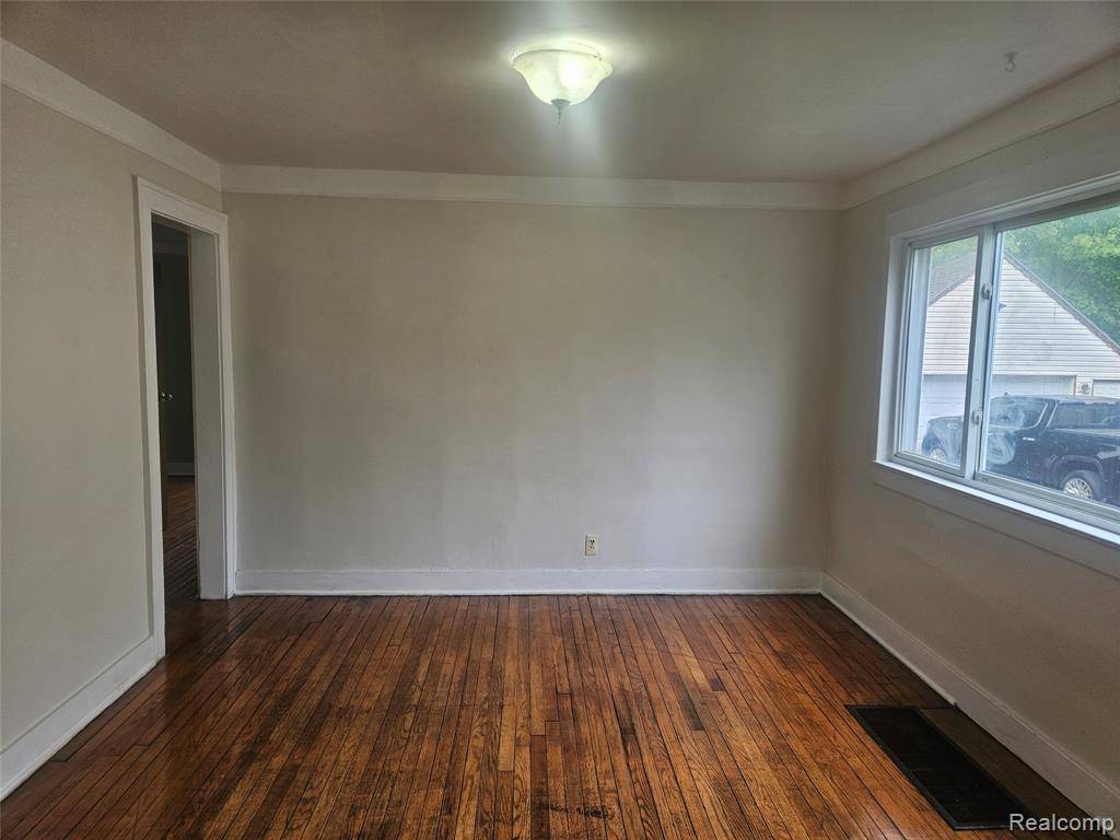 Ecorse, MI 48229,4634 8th Street