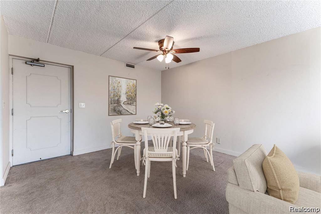 Dearborn, MI 48124,21800 MORLEY Avenue 619