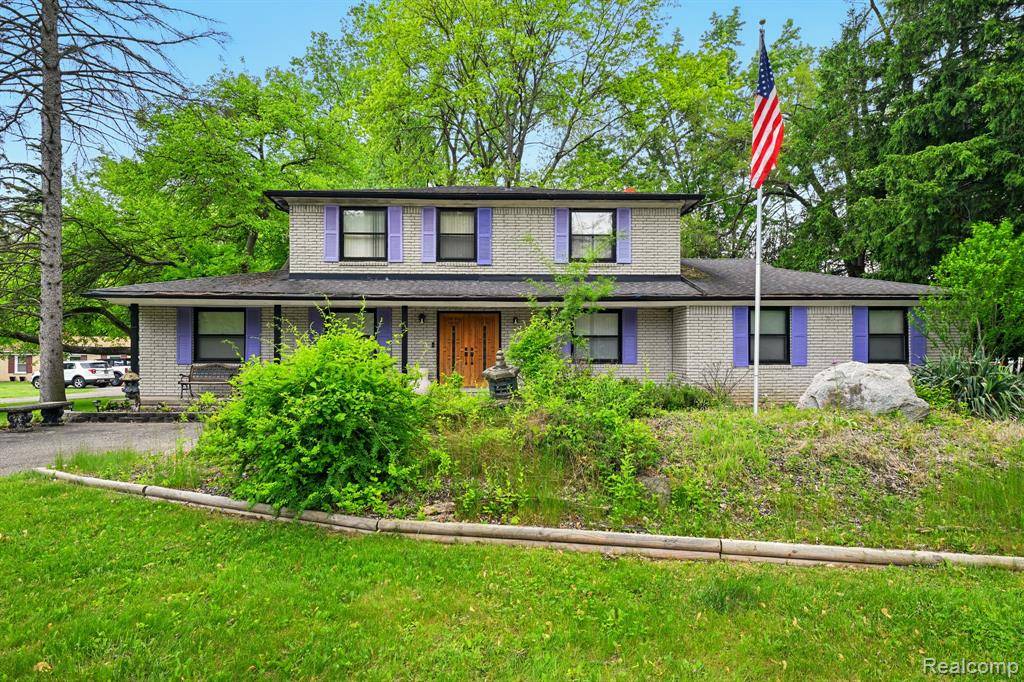 Southfield, MI 48033,25226 Ingleside Drive